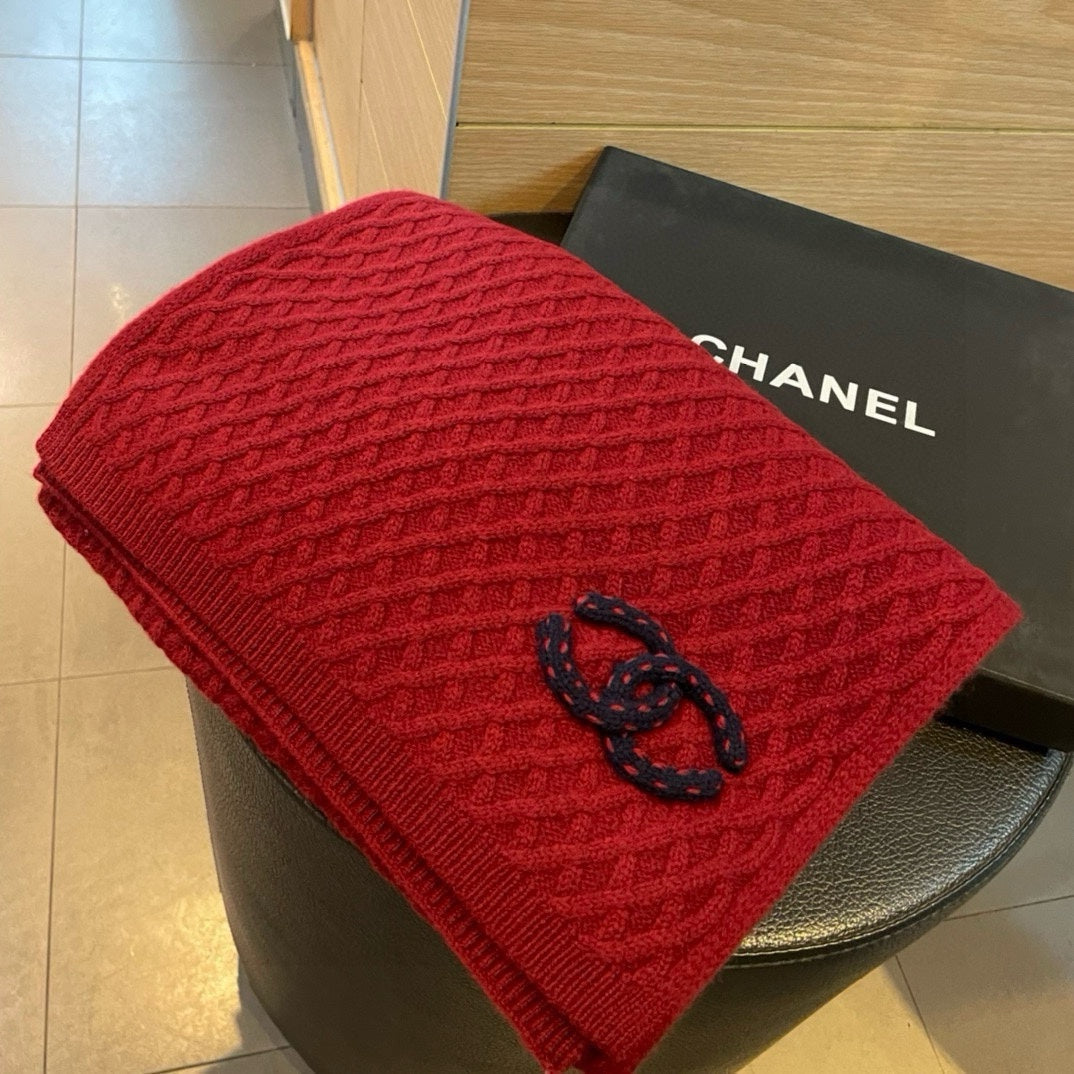 CHANEL SCARF 170 CM IN CHERRY RED CASHMERE 401992