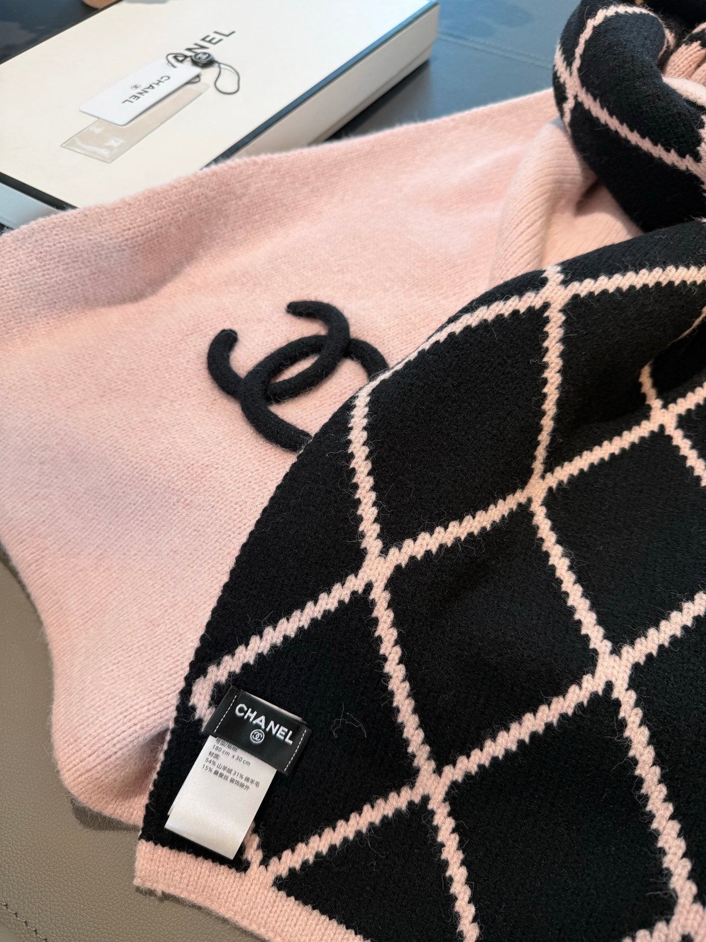 CHANEL 25S SCARF 180 CM IN WOOL CASHMERE 943030