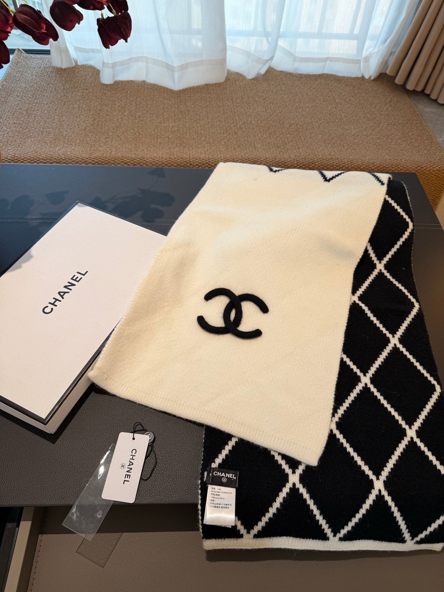 CHANEL 25S SCARF 180 CM IN WOOL CASHMERE 943032