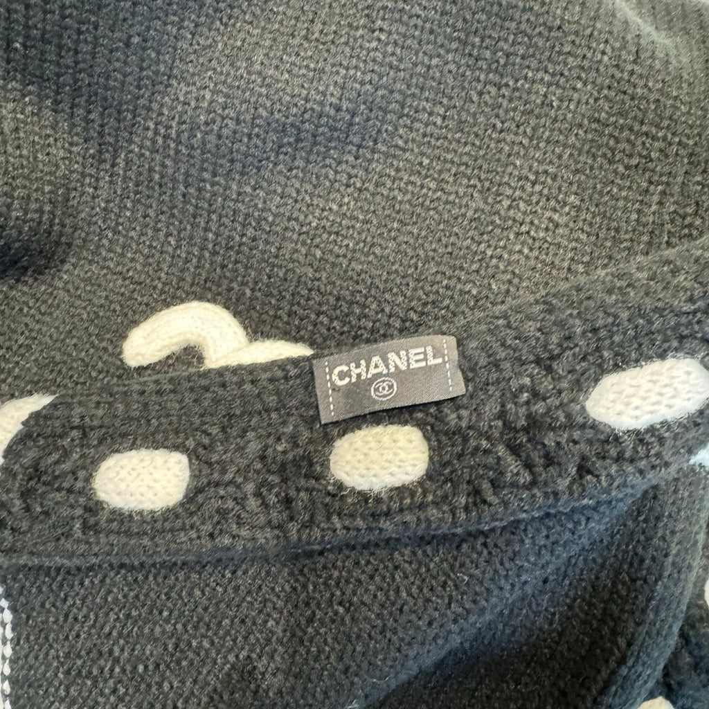 CHANEL 25S SCARF 170 IN CASHMERE 932154