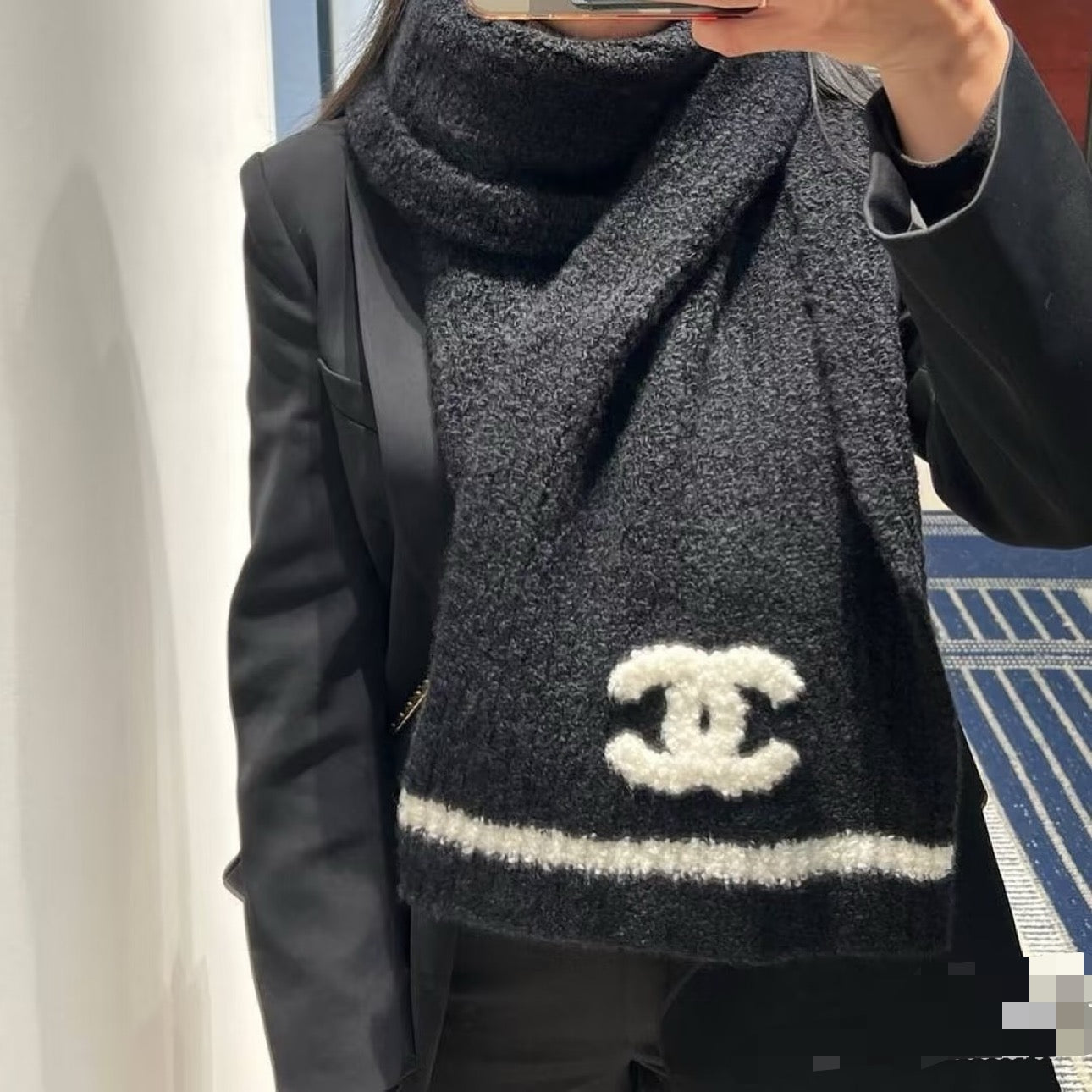 CHANEL 25S SCARF 170 IN CASHMERE 932158