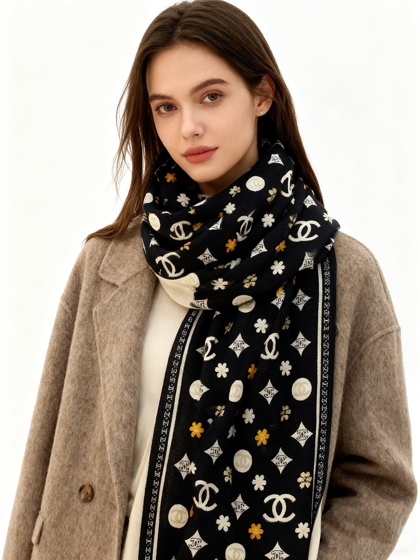 CHANEL 25S SCARF 140 IN CASHMERE 931509