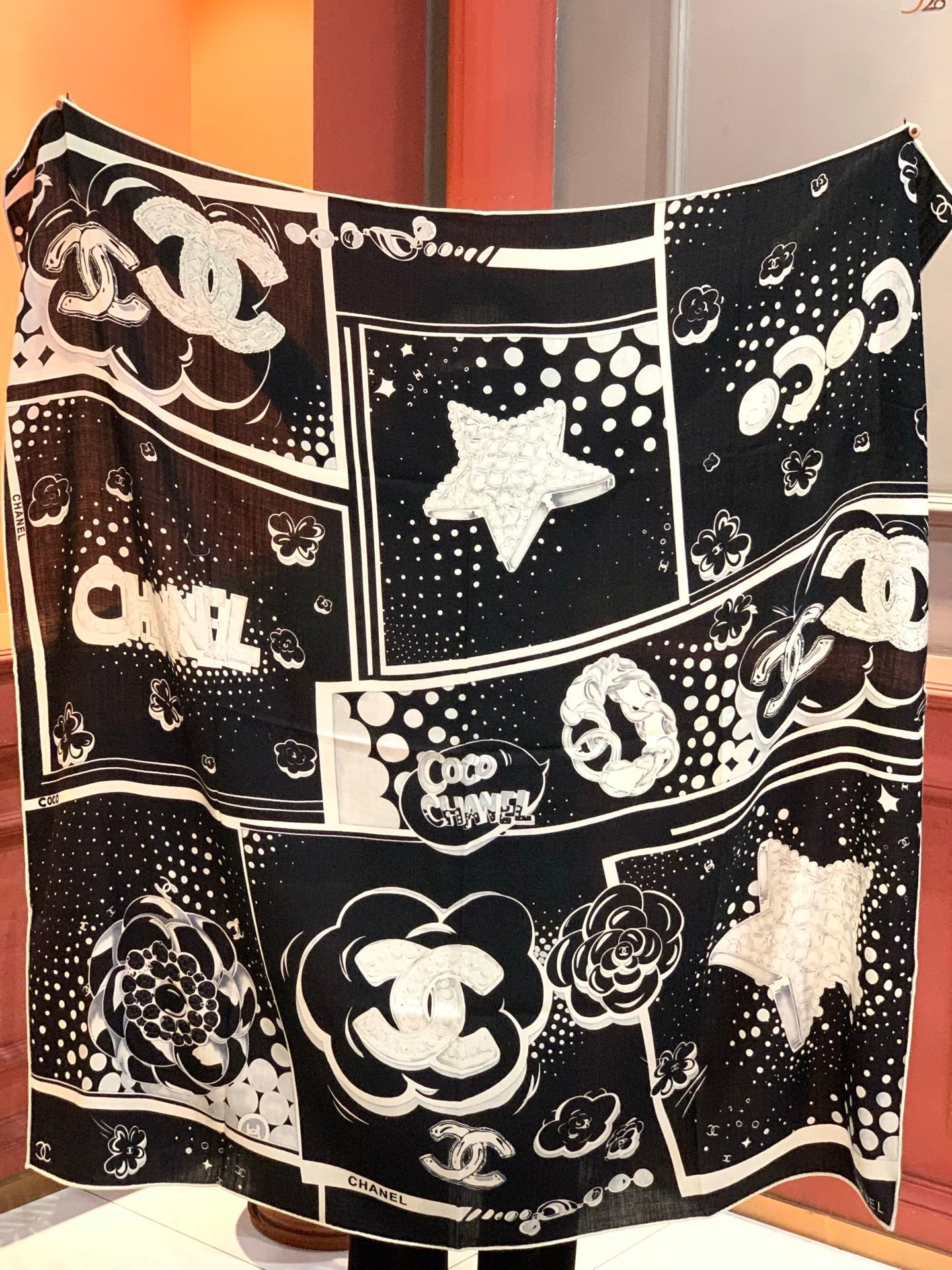 CHANEL 25S SCARF 140 IN SILK AND CASHMERE 931993