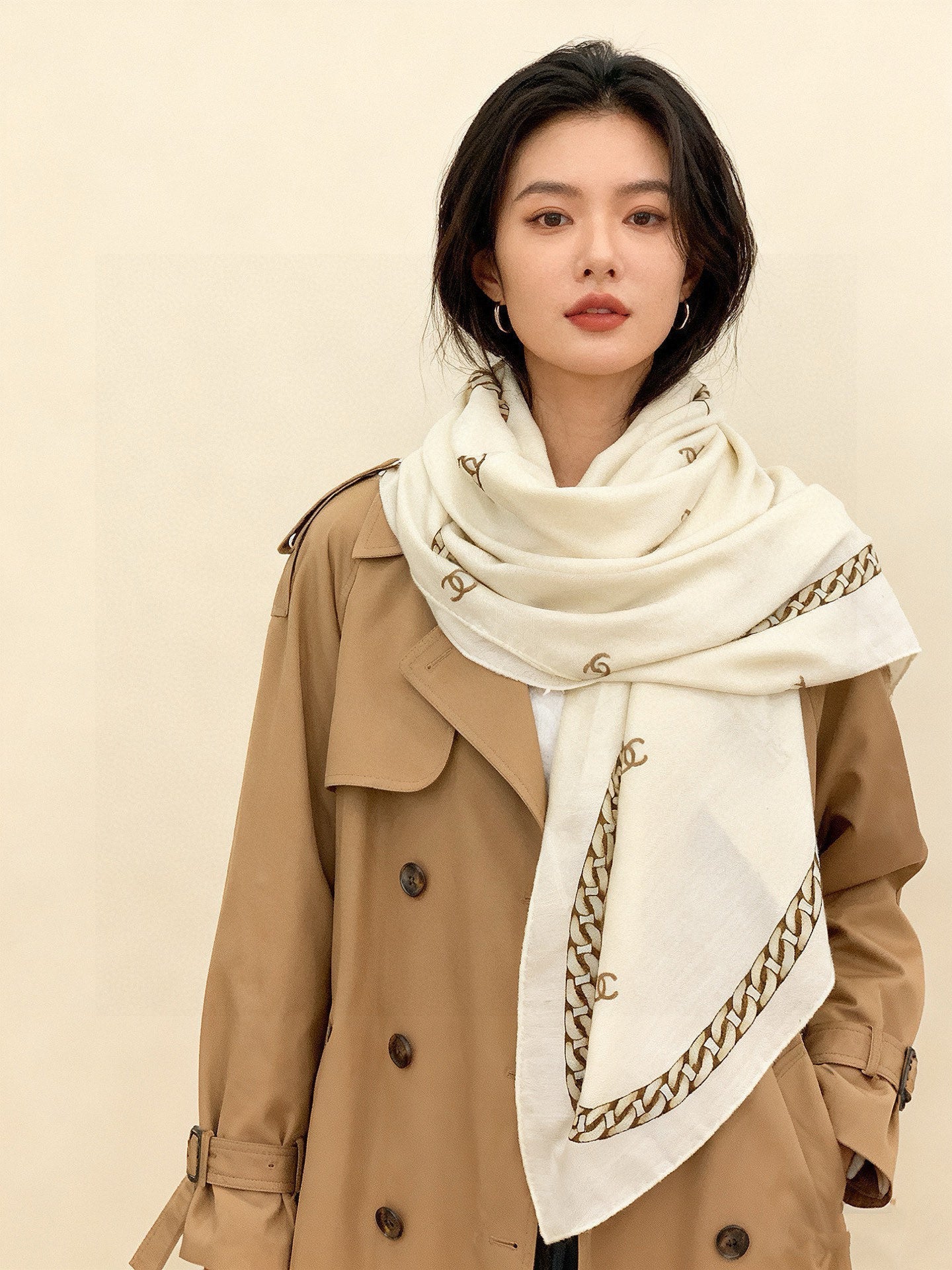 CHANEL 25S SCARF 135 IN SILK AND CASHMERE 932009