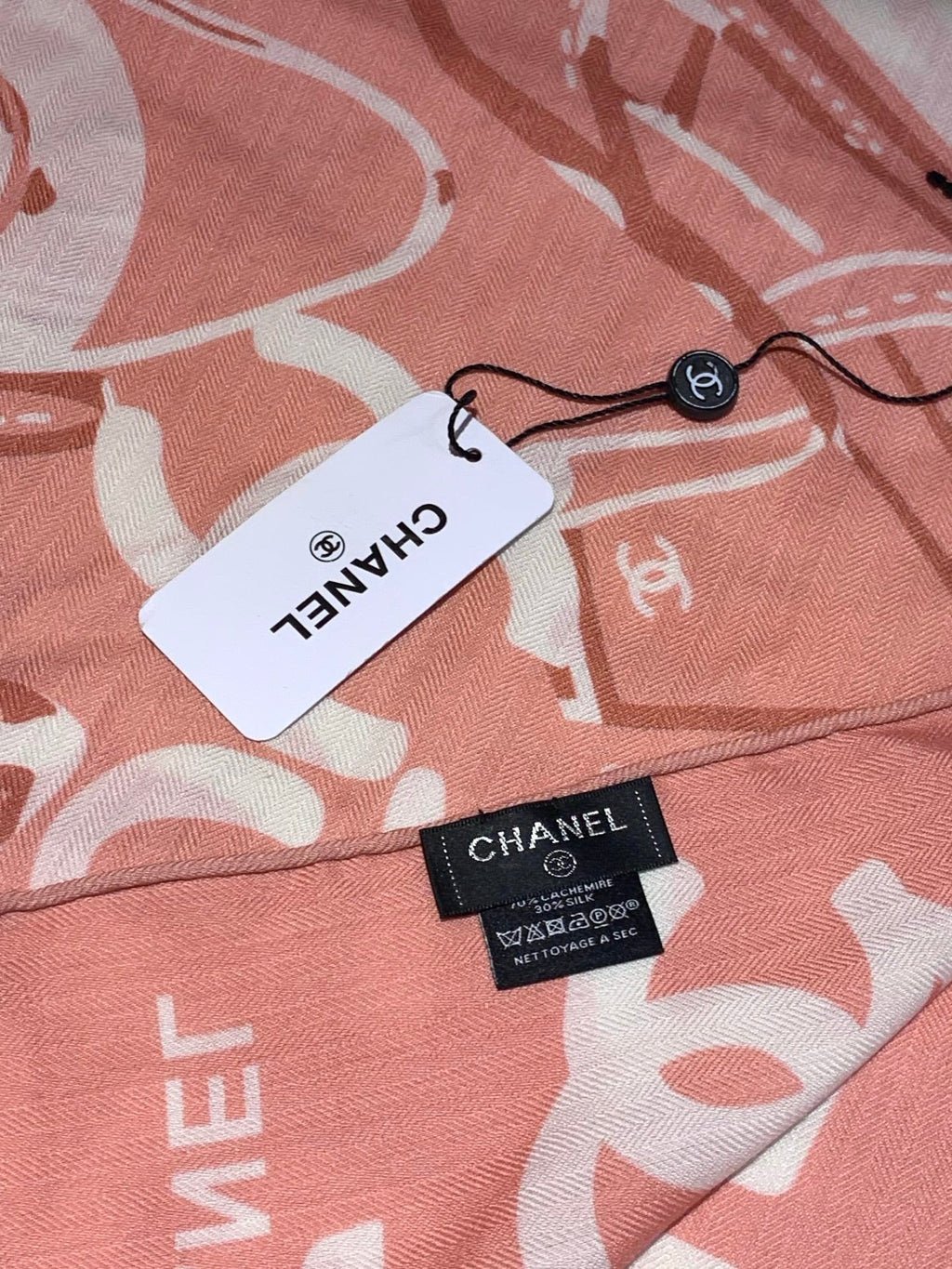 CHANEL 25S SCARF 135 CM IN CASHMERE SILK 941789