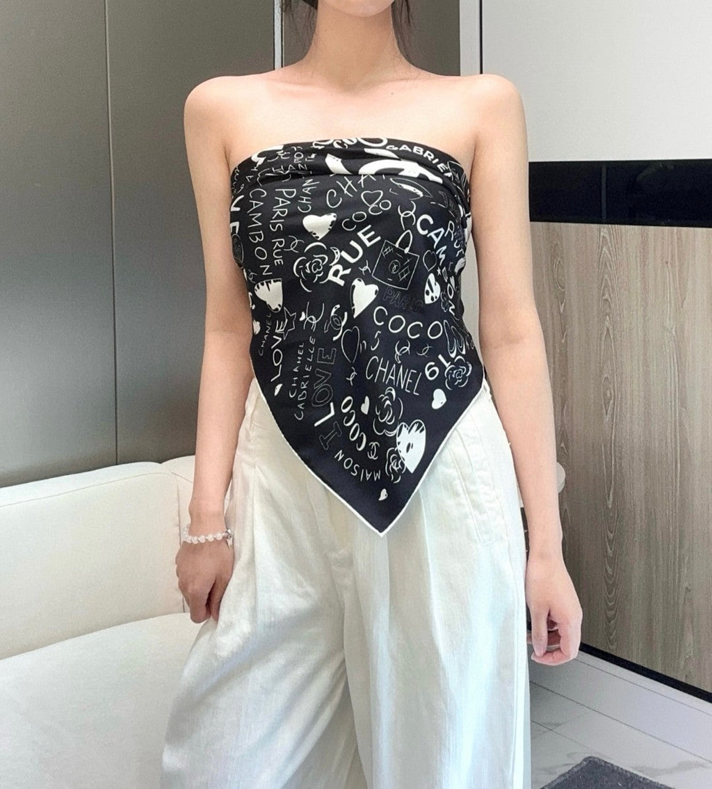 CHANEL 25S SCARF 90 IN SILK 730661