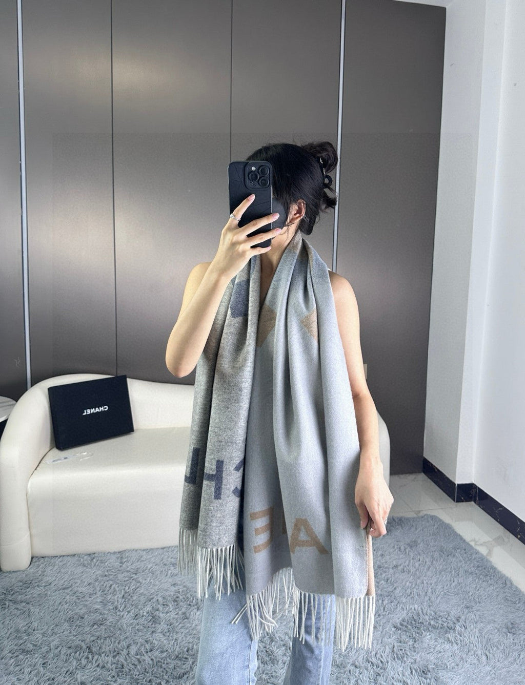 CHANEL 25S SCARF 180 IN CASHMERE 724825
