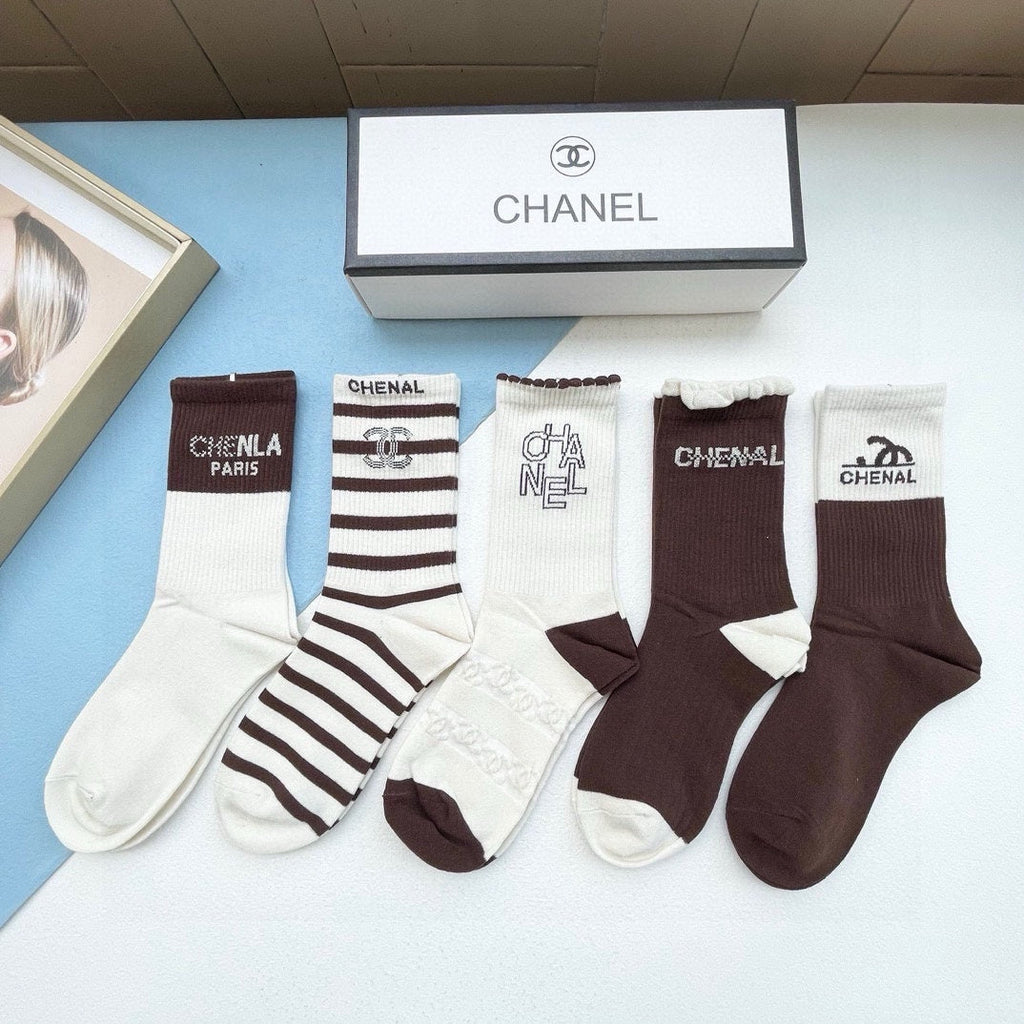 CHANEL CREW SOCKS 409656 ( 1 BOX )
