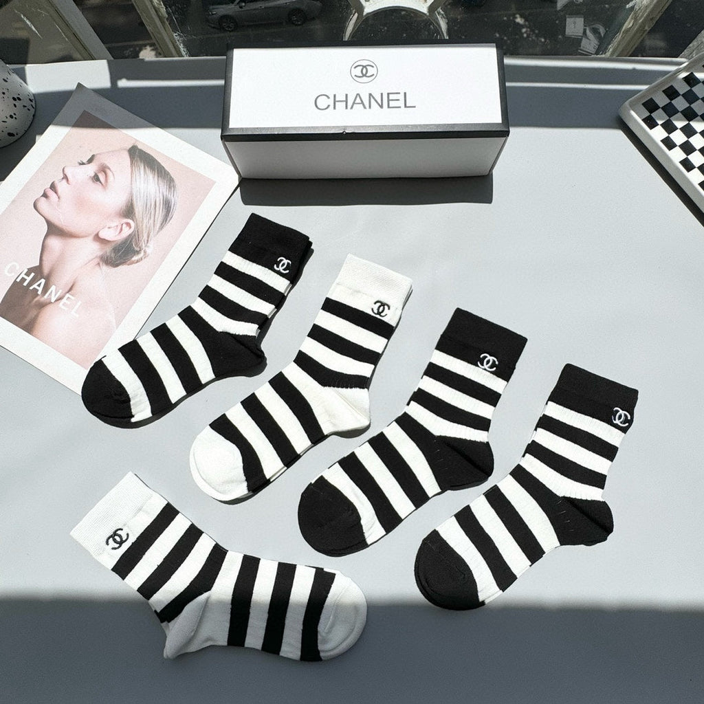CHANEL LOW-CUT SOCKS 409454 ( 1 BOX )