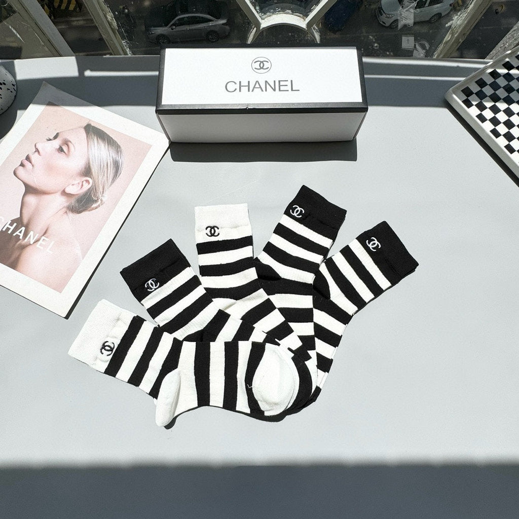 CHANEL LOW-CUT SOCKS 409454 ( 1 BOX )