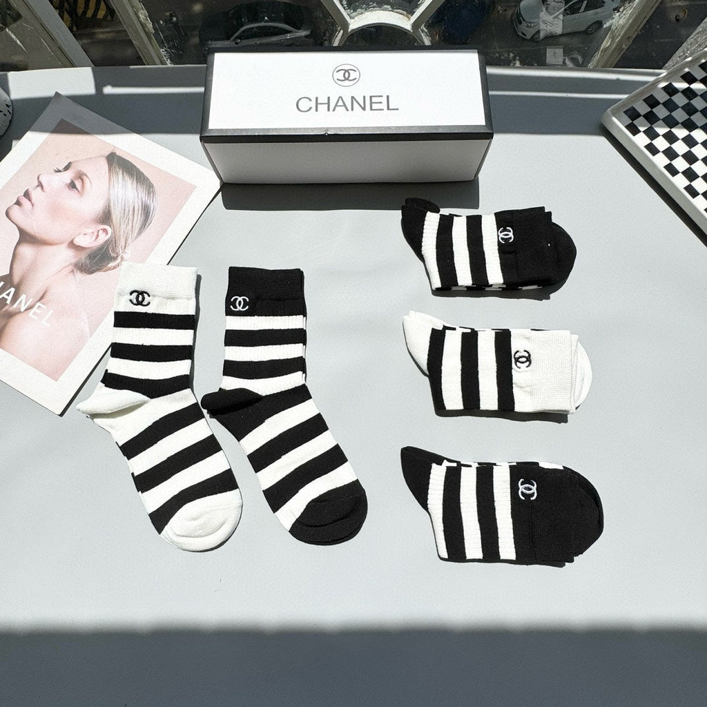 CHANEL LOW-CUT SOCKS 409454 ( 1 BOX )