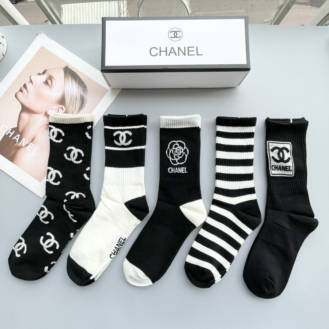 CHANEL CREW SOCKS 412565 ( 1 BOX )