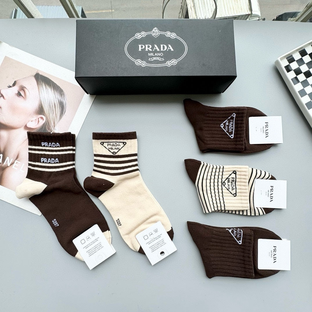 CHANEL LOW-CUT SOCKS 416045 ( 1 BOX )