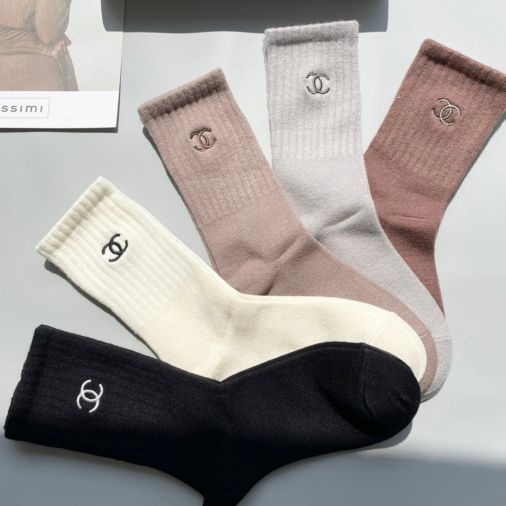CHANEL CREW SOCKS 416054 ( 1 BOX )