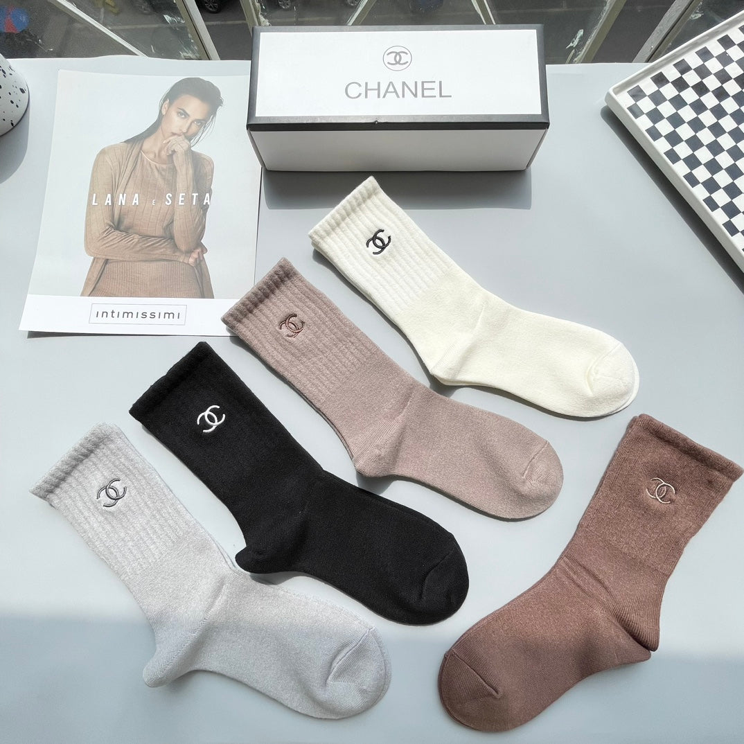 CHANEL CREW SOCKS 416054 ( 1 BOX )