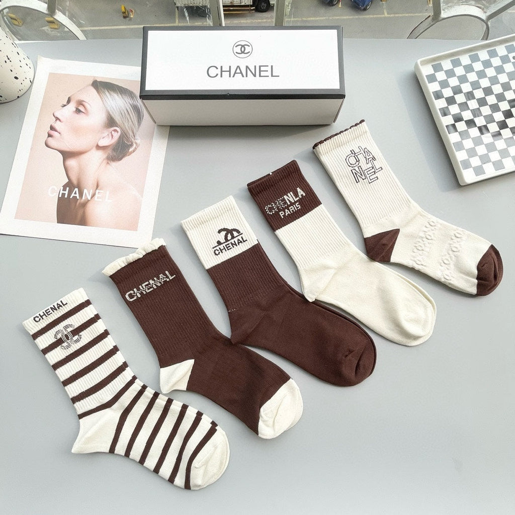 CHANEL CREW SOCKS 417415 ( 1 BOX )