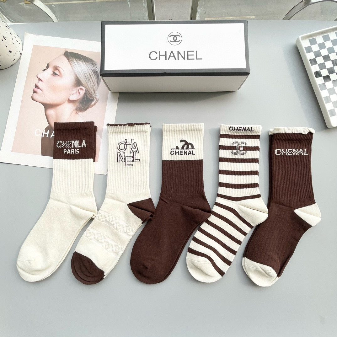 CHANEL CREW SOCKS 417415 ( 1 BOX )