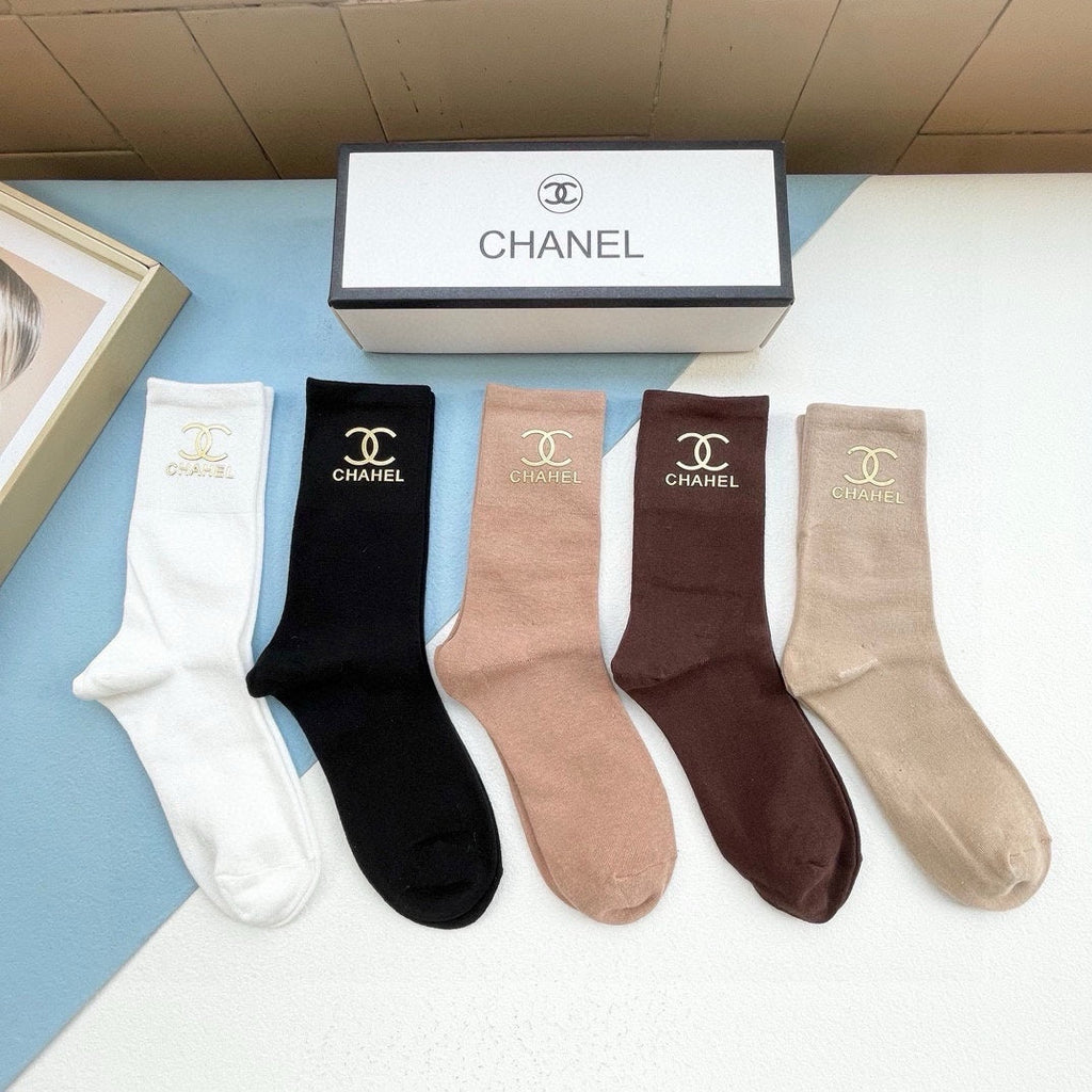 CHANEL CREW SOCKS 420719 (1 BOX )
