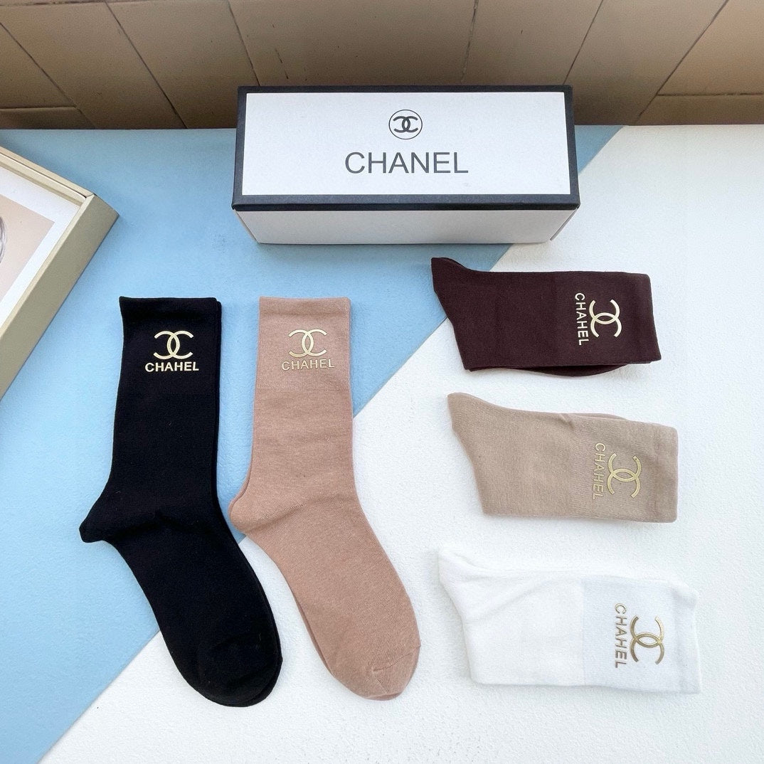 CHANEL CREW SOCKS 420719 (1 BOX )