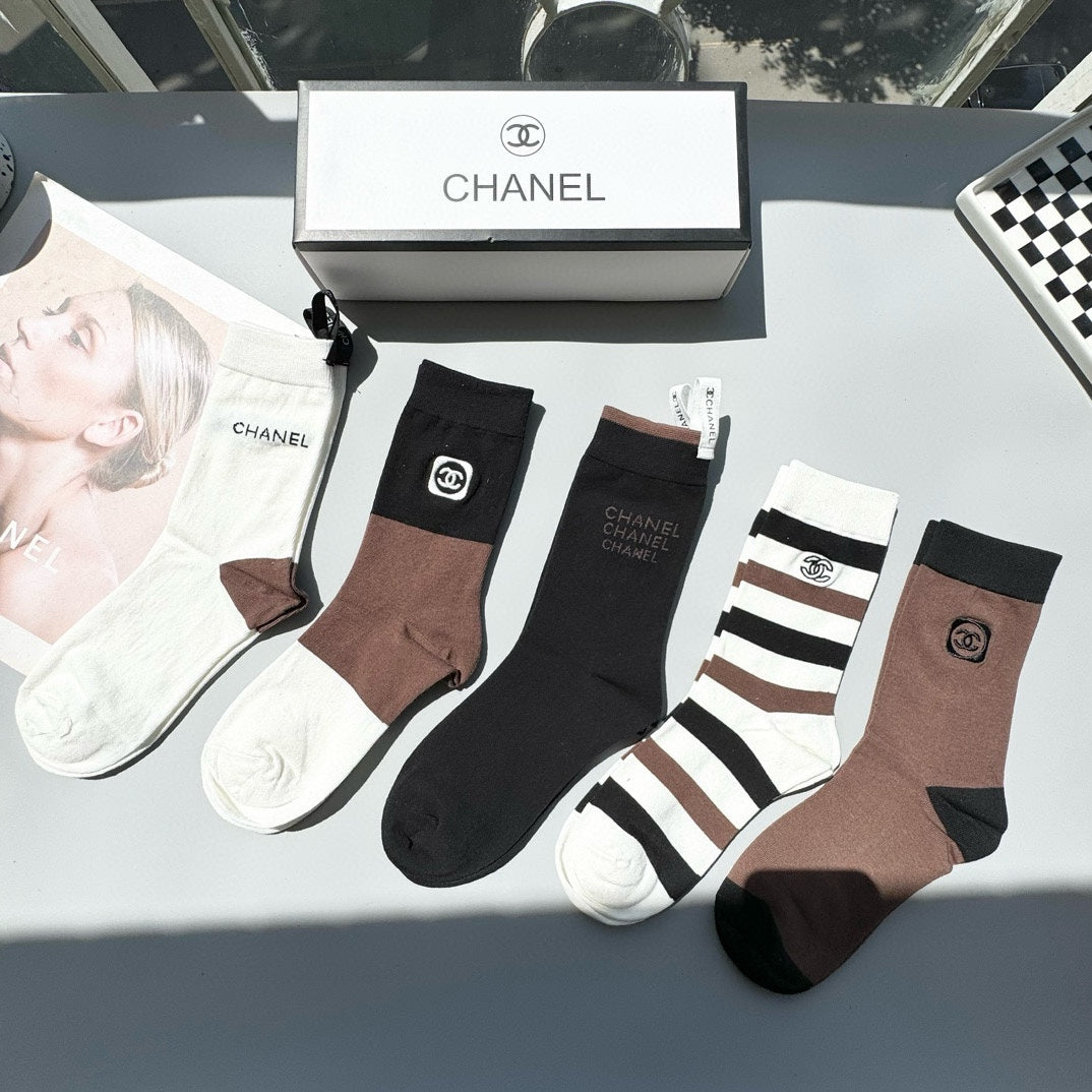CHANEL CREW SOCKS 423688 (1 BOX)