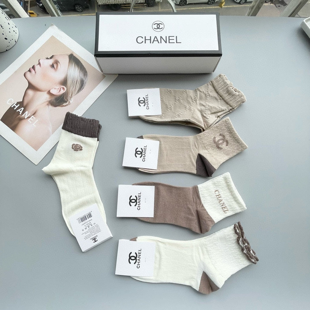 CHANEL LOW-CUT SOCKS 425570 ( 1 BOX )
