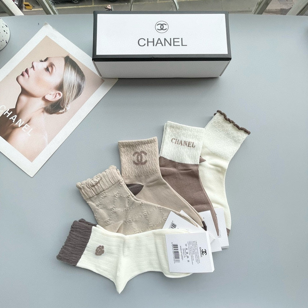 CHANEL LOW-CUT SOCKS 425570 ( 1 BOX )