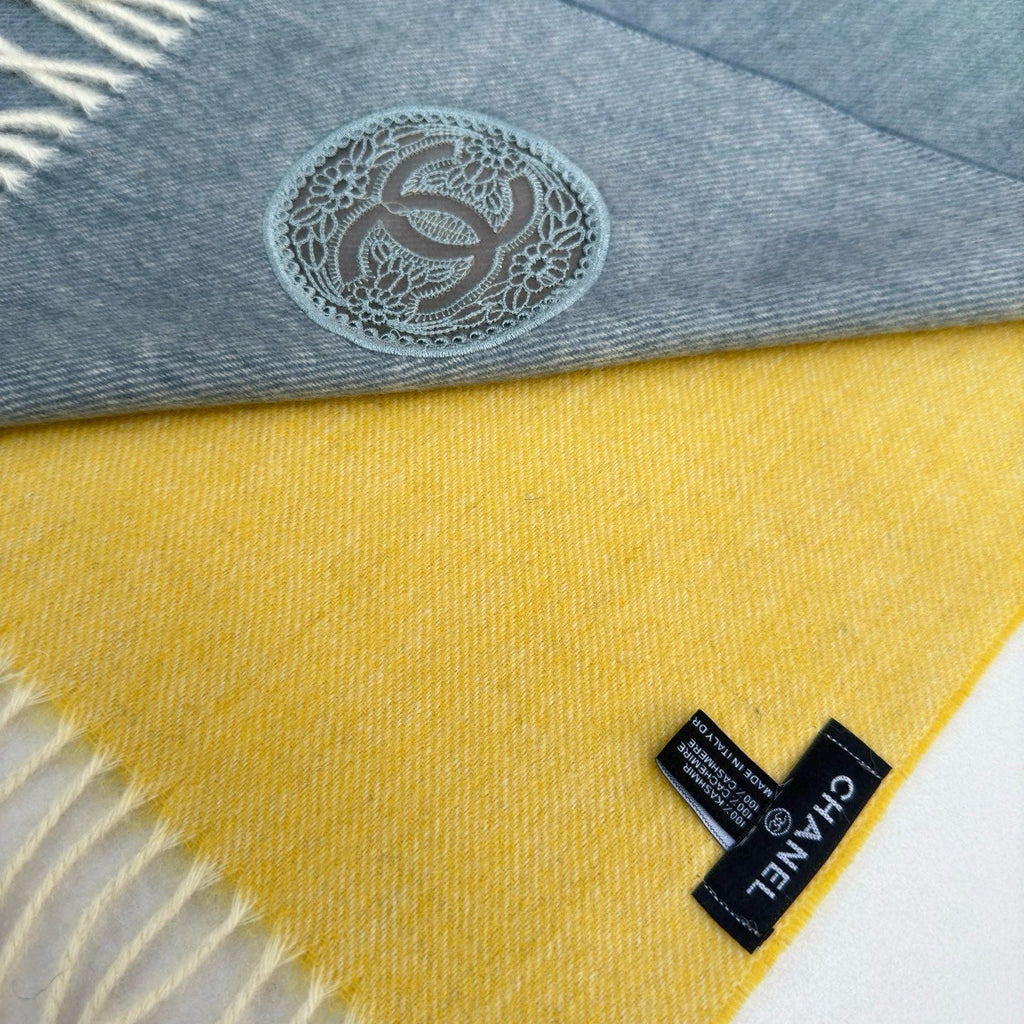 CHANEL 25S SCARF 180 IN CASHMERE 876135